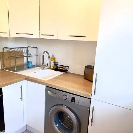 Apartment Spacious New And Terrace *