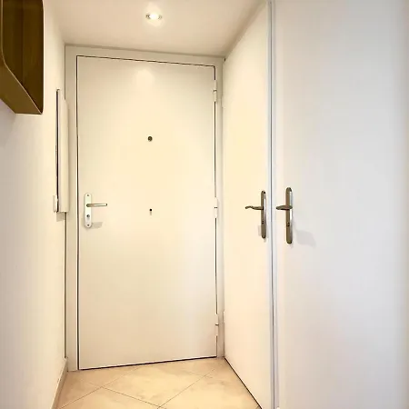 Spacious New And Terrace Apartment Juan-les-Pins