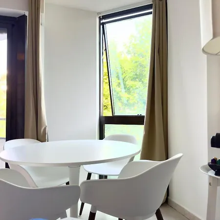 Apartment Spacious New And Terrace Juan-les-Pins