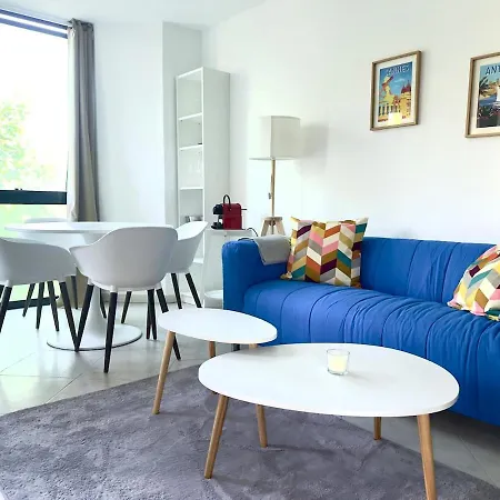 Apartament Spacious New And Terrace