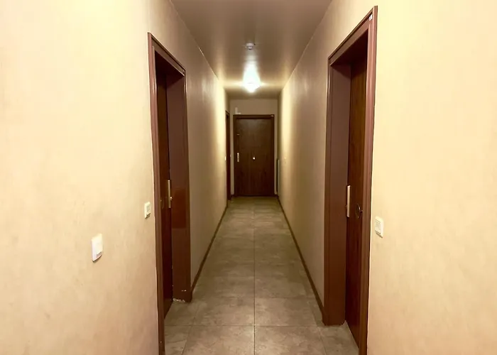 דירה Spacious New And Terrace *